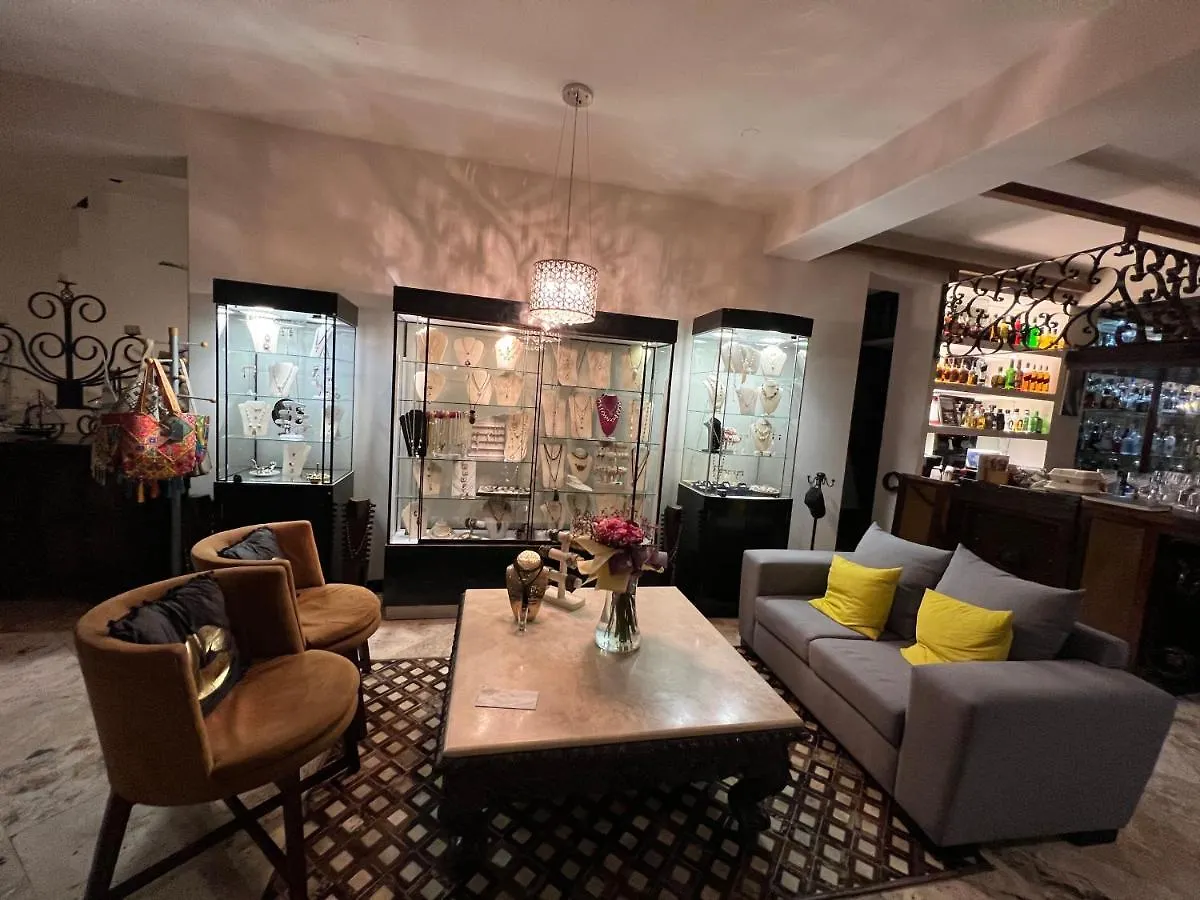 Puerta Vieja Hotel Boutique